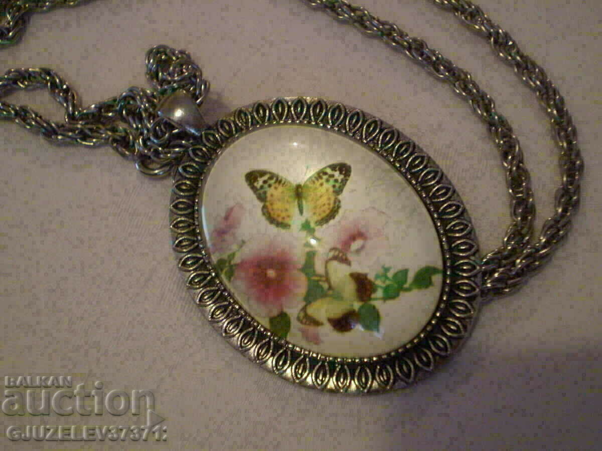 locket vintage style butterfly and flowers - 7 locket vintage style butterfly and flowers - 7