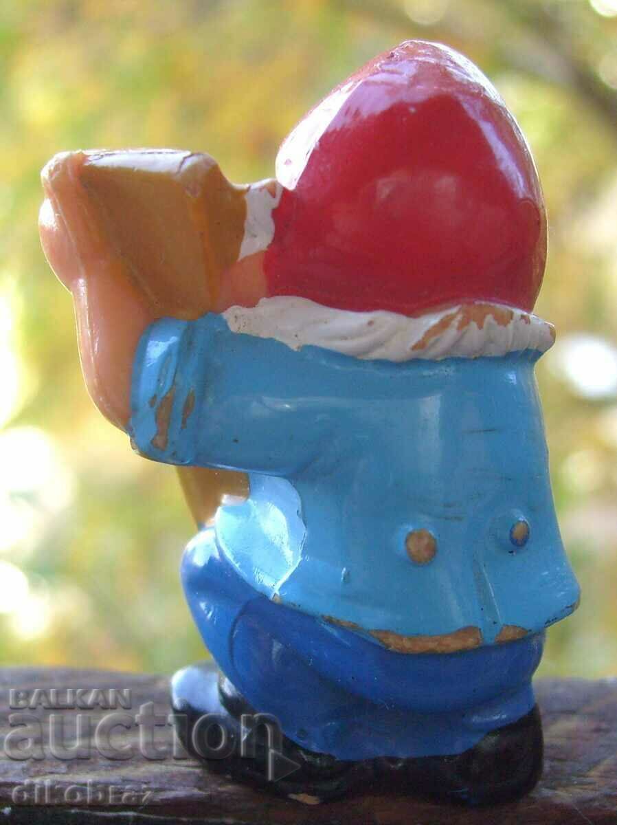 KINDER SURPRISE - dwarf series / 90s with price 9.00 BGN | € 4.60 KINDER SURPRISE - dwarf series / 90s with price 9.00 BGN | € 4.60