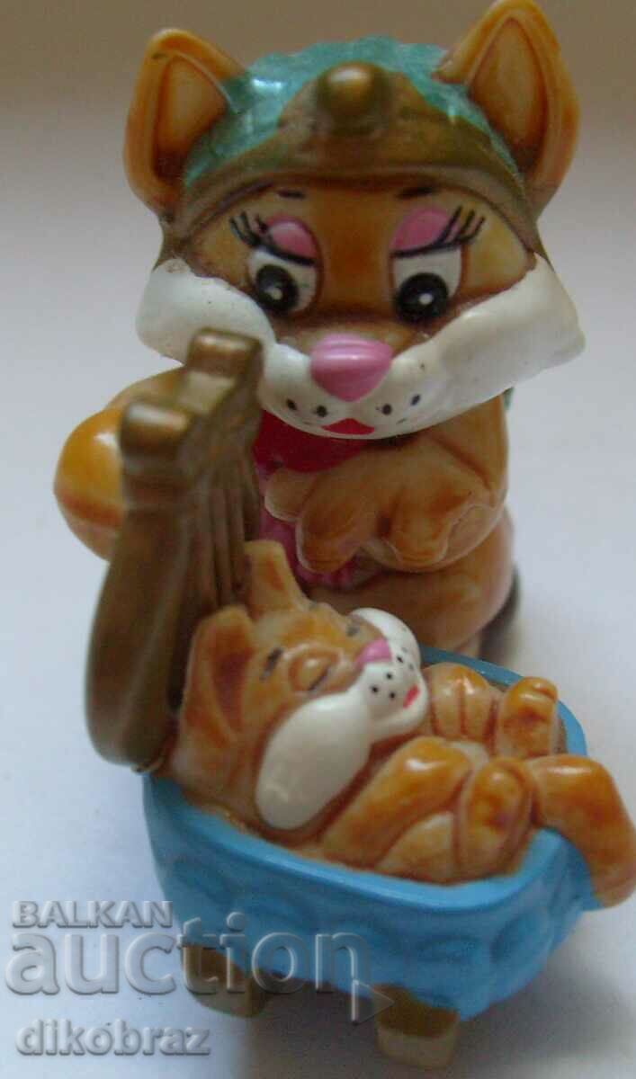 KINDER SURPRISE - cat with baby / 90s with price 5.00 BGN | € 2.56
