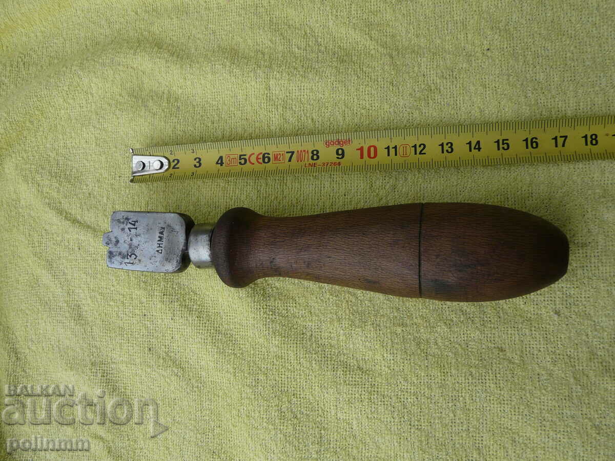 Old Rare Sarasian Tool - 3