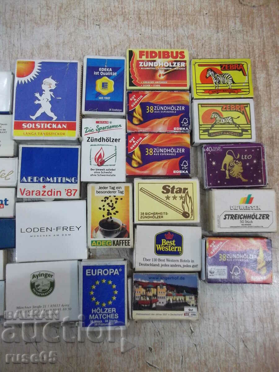 Auction Lot of 35 pcs. matches Auction Lot of 35 pcs. matches