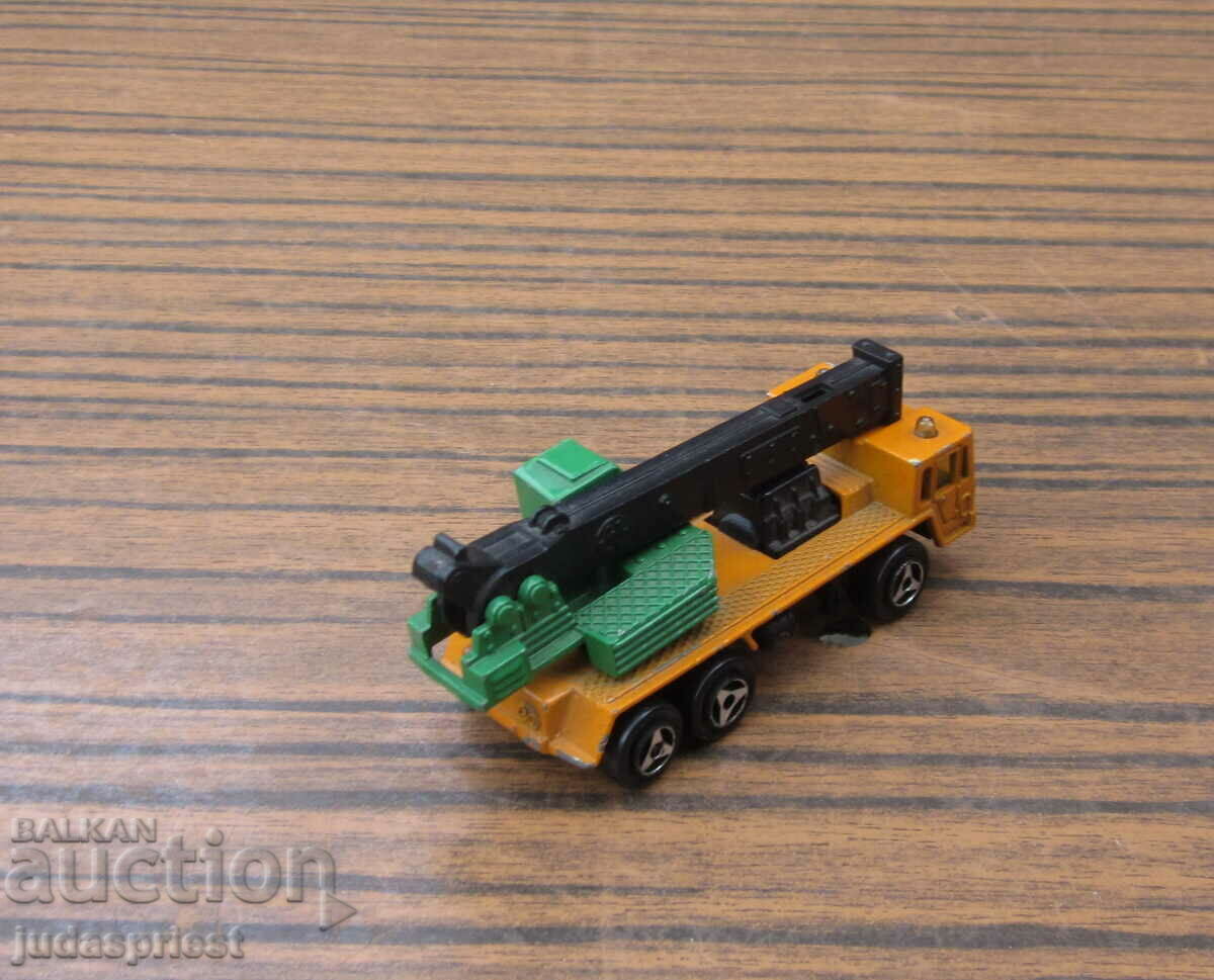 majorette old toy truck truck crane with price 10.00 BGN | € 5.11 majorette old toy truck truck crane with price 10.00 BGN | € 5.11
