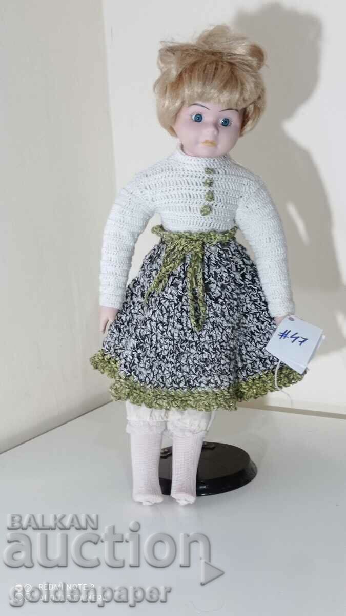 Porcelain doll 40 cm Porcelain doll 40 cm