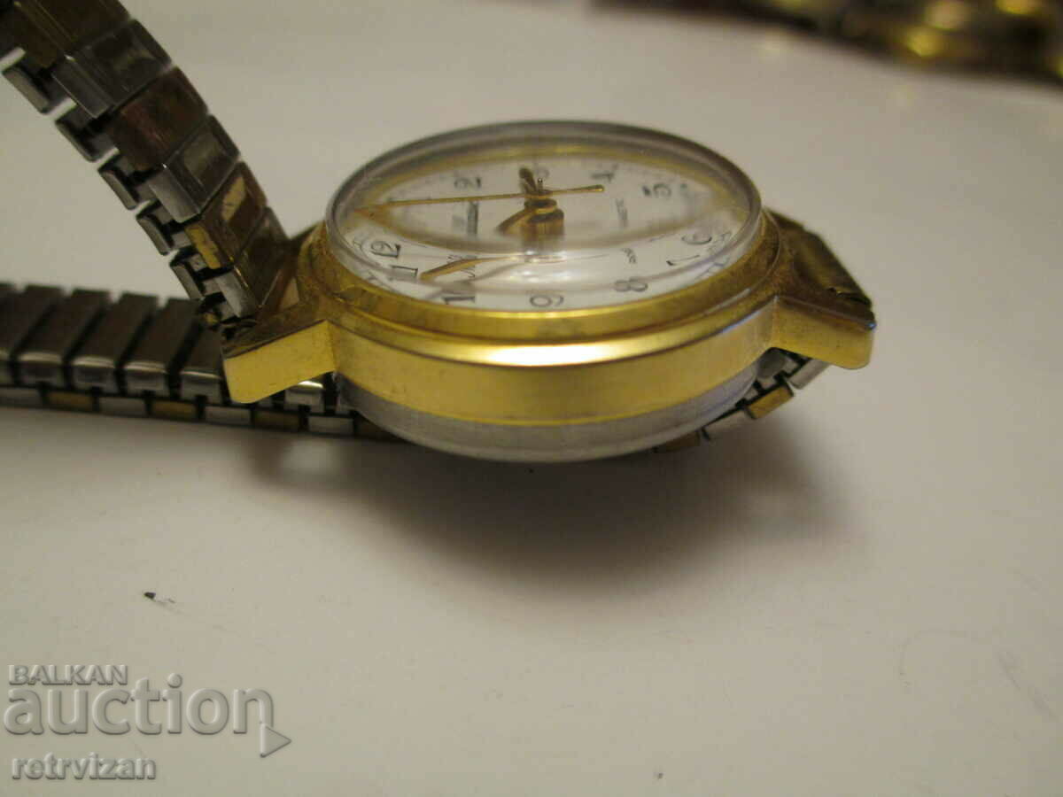 43.NEO CLASIC- gold plated working with price 29.00 BGN | € 14.83 43.NEO CLASIC- gold plated working with price 29.00 BGN | € 14.83