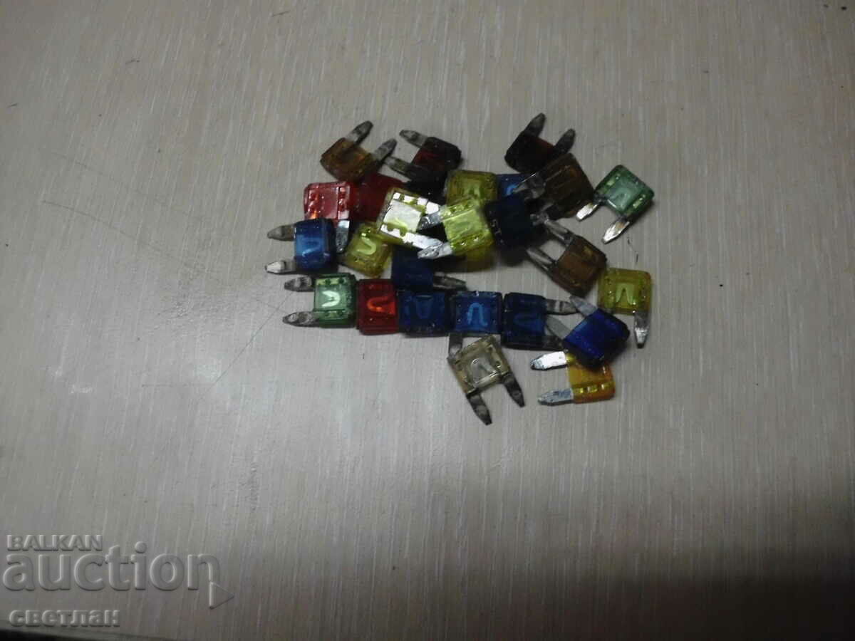 LOT AUTO FUSES with price 5.00 BGN | € 2.56 LOT AUTO FUSES with price 5.00 BGN | € 2.56