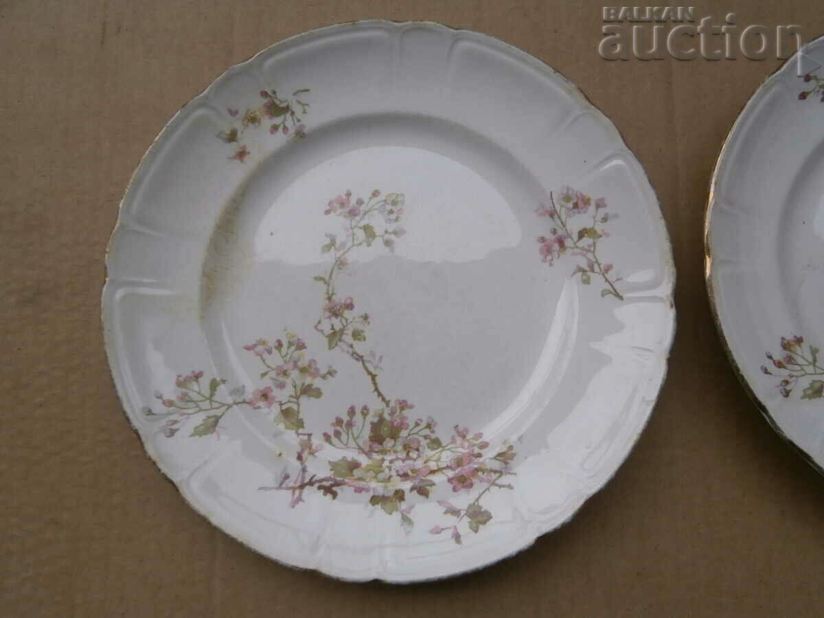 Auction two antique porcelain wall plates 1916 Auction two antique porcelain wall plates 1916