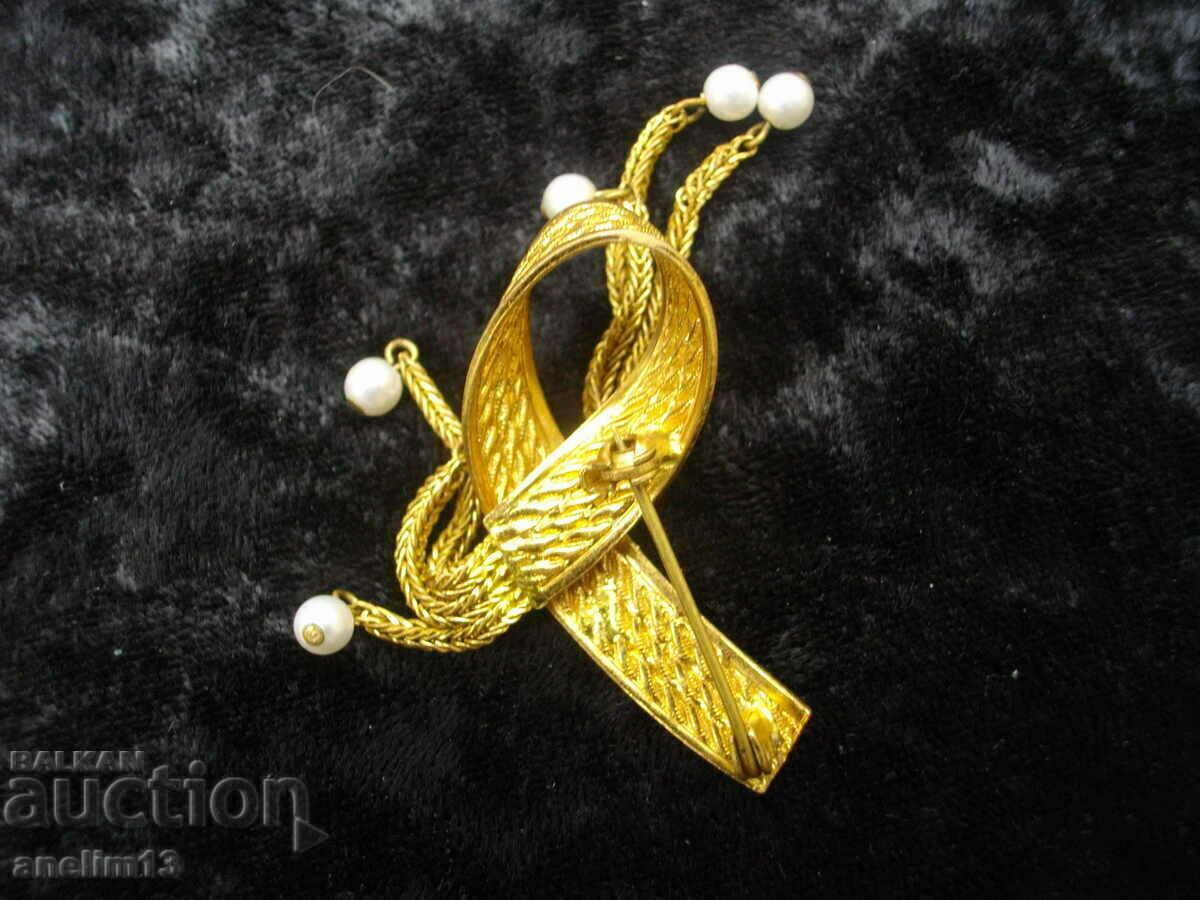 Delivery of STARA BEAUTIFUL BROSHA Delivery of STARA BEAUTIFUL BROSHA