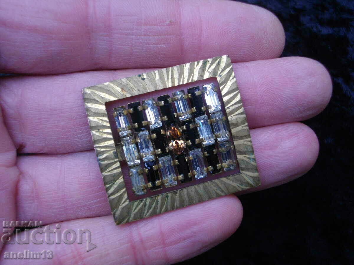 СТАРА ПОЗЛАТЕНА БРОШКА - 6