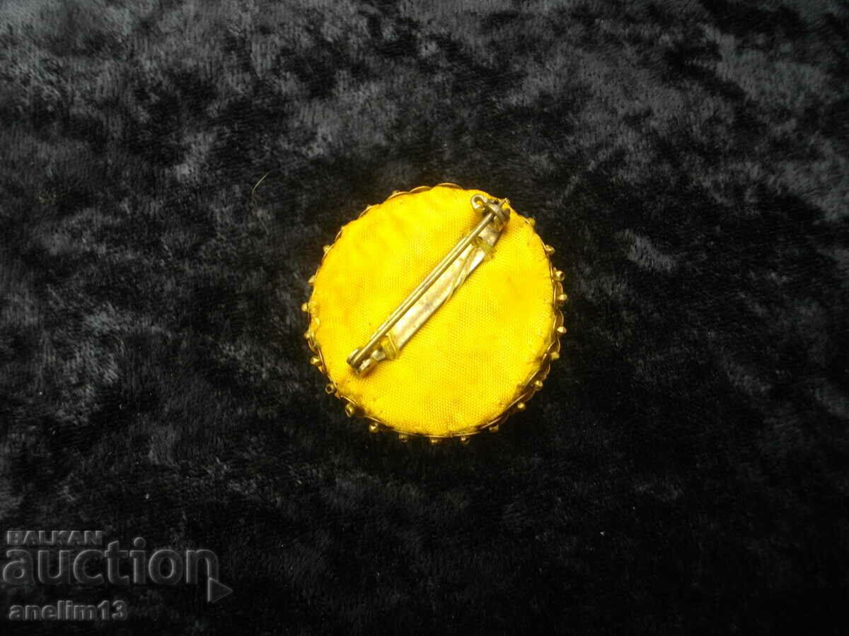 СТАРА РЪЧНО ПРАВЕНА БРОШКА - 5 СТАРА РЪЧНО ПРАВЕНА БРОШКА - 5