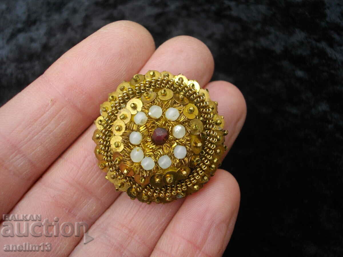 СТАРА РЪЧНО ПРАВЕНА БРОШКА - 6 СТАРА РЪЧНО ПРАВЕНА БРОШКА - 6