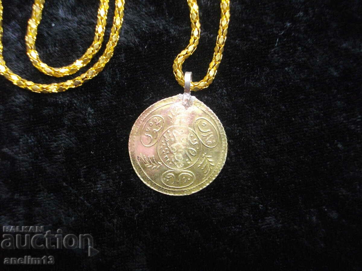 СТАРА ПОЗЛАТЕНА ПЕНДАРА ЗА НАКИТ с цена € 12.00 | 23.47 лв. СТАРА ПОЗЛАТЕНА ПЕНДАРА ЗА НАКИТ с цена € 12.00 | 23.47 лв.