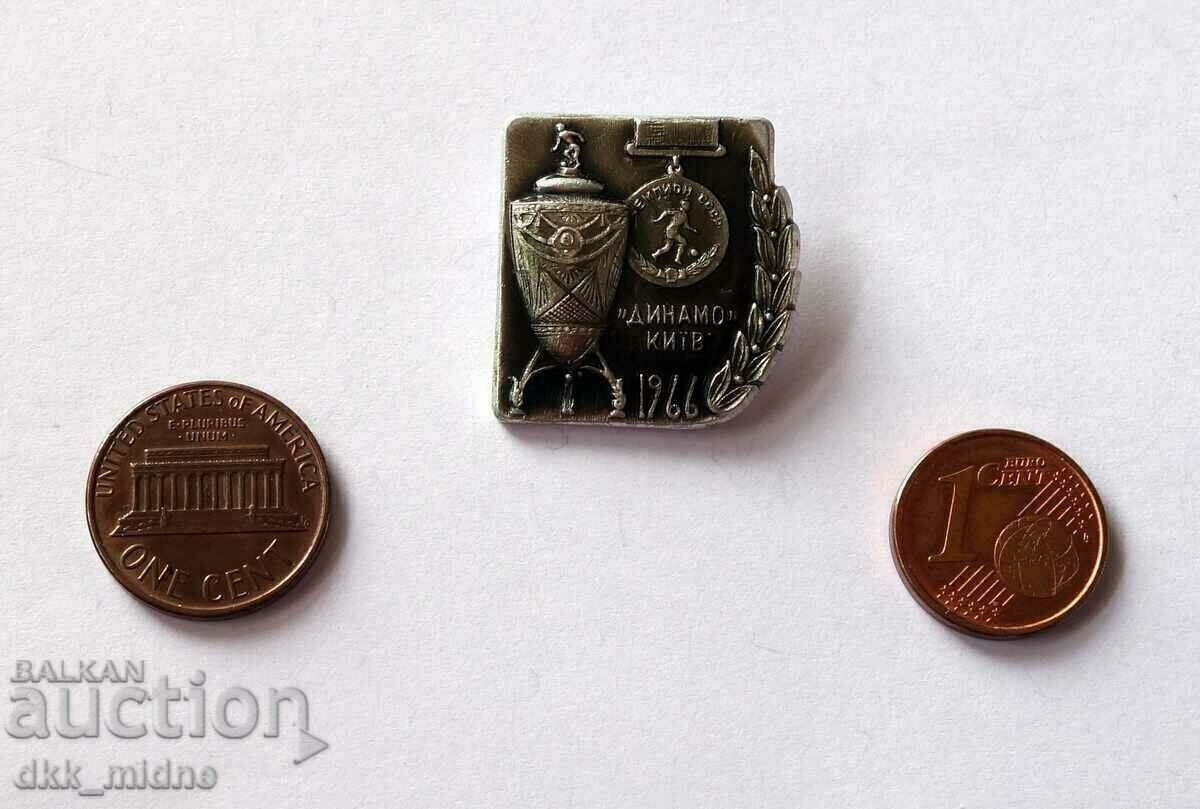 Auction Badge 4 / Ukraine FC Dynamo (Kyiv) 1966 Auction Badge 4 / Ukraine FC Dynamo (Kyiv) 1966