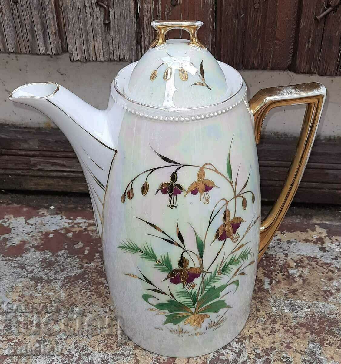 Delivery of Beautiful German Porcelain Pitcher Josef Schachtel