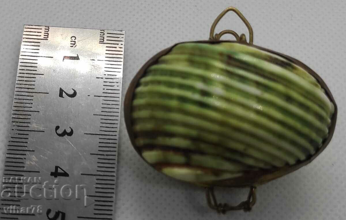 Auction Unique Box made by Mida Auction Unique Box made by Mida