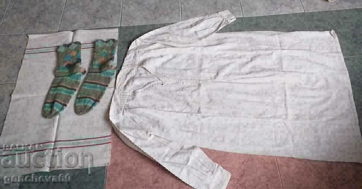 Auction Authentic men's fringed shirt, socks, towel Auction Authentic men's fringed shirt, socks, towel