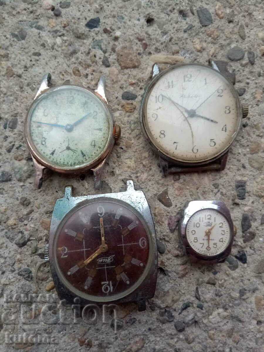 Old Russian mechanical watches with price 39.99 BGN | € 20.45 Old Russian mechanical watches with price 39.99 BGN | € 20.45