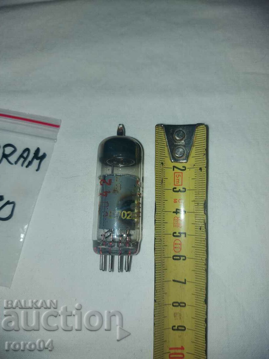 Доставка на РАДИОЛАМПА TUNGSRAM EF 80 - NEW Доставка на РАДИОЛАМПА TUNGSRAM EF 80 - NEW