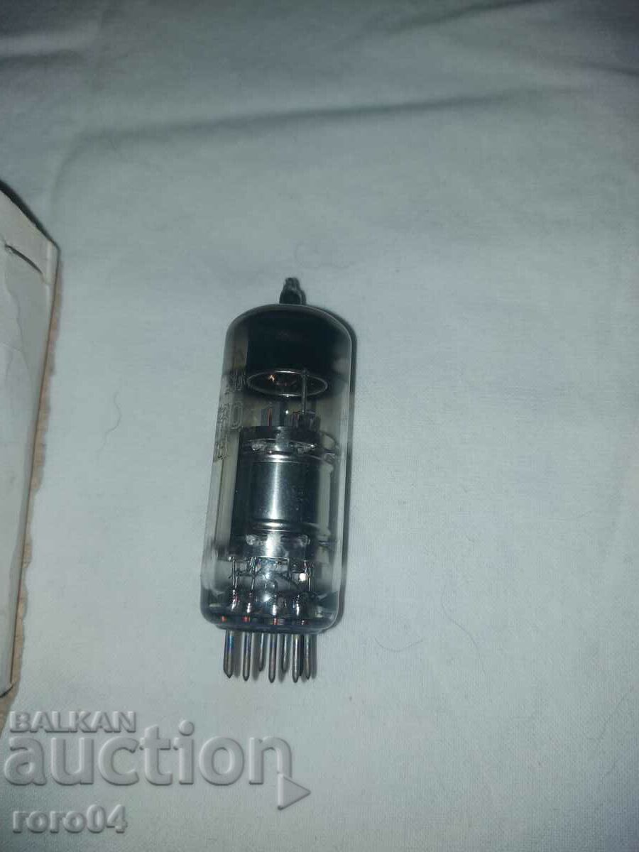 Delivery of RADIO LAMP EF 80 - NEW Delivery of RADIO LAMP EF 80 - NEW