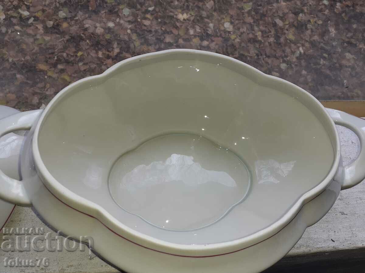 Delivery of An incredible large bowl of Bulgarian porcelain Delivery of An incredible large bowl of Bulgarian porcelain