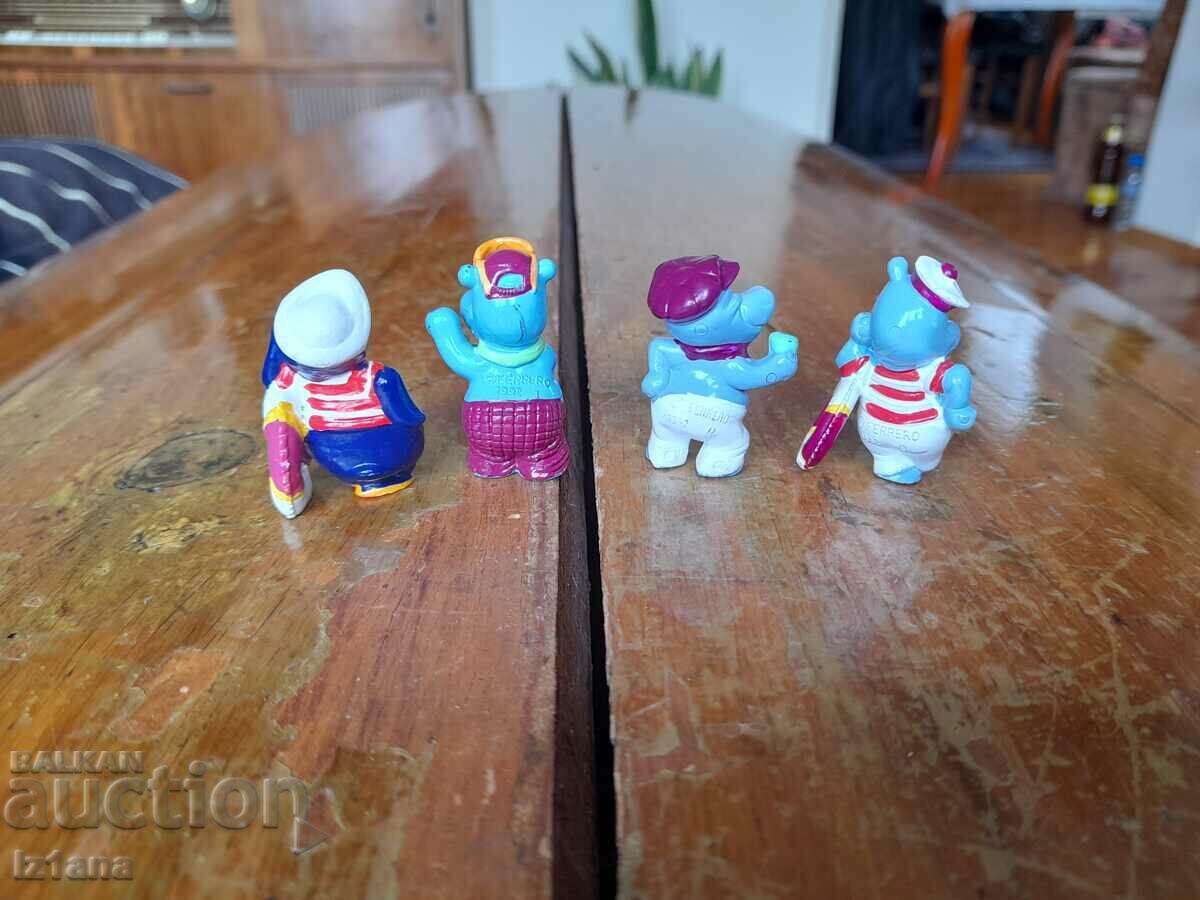 Auction  Old toys, figurines