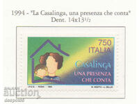 1994. Ιταλία. Παρουσία της νοικοκυράς στο σπίτι.