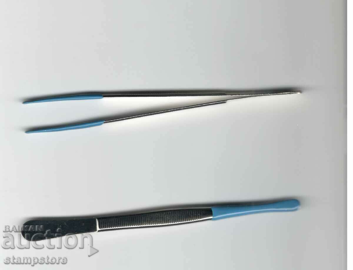 Tweezers for working with coins