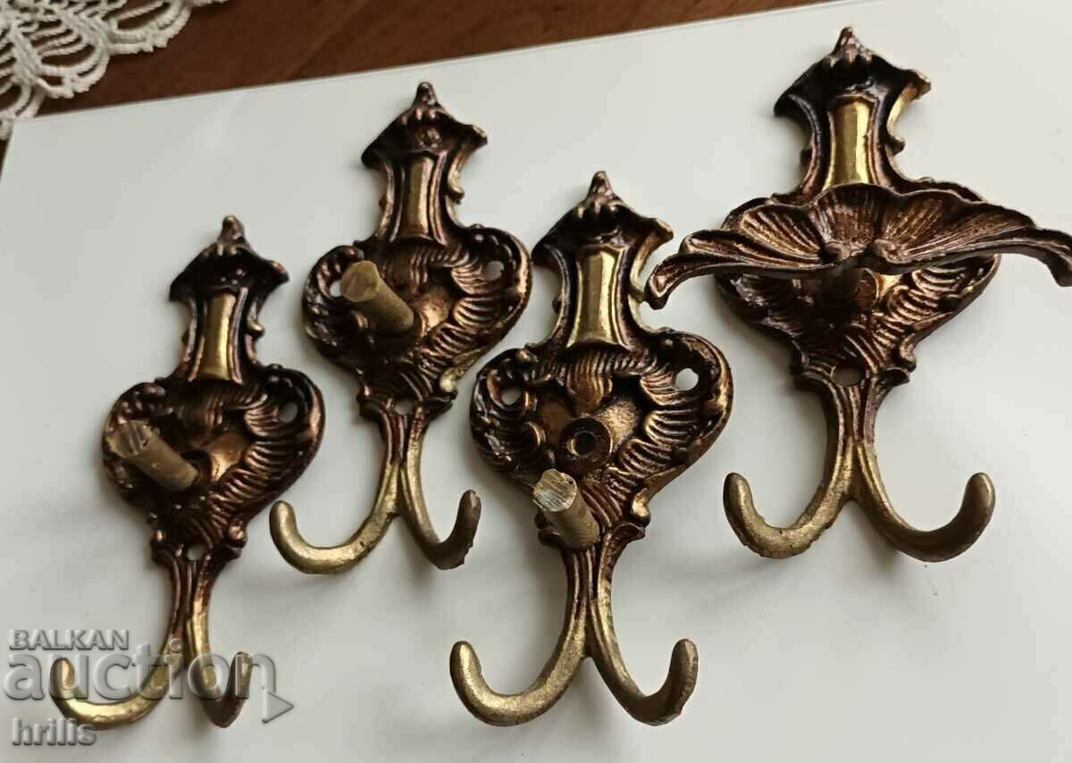 Livrarea Umerașe retro din bronz - 4 BUC