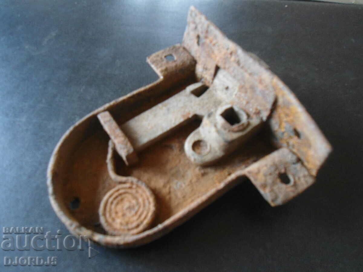 Delivery of Ancient lock