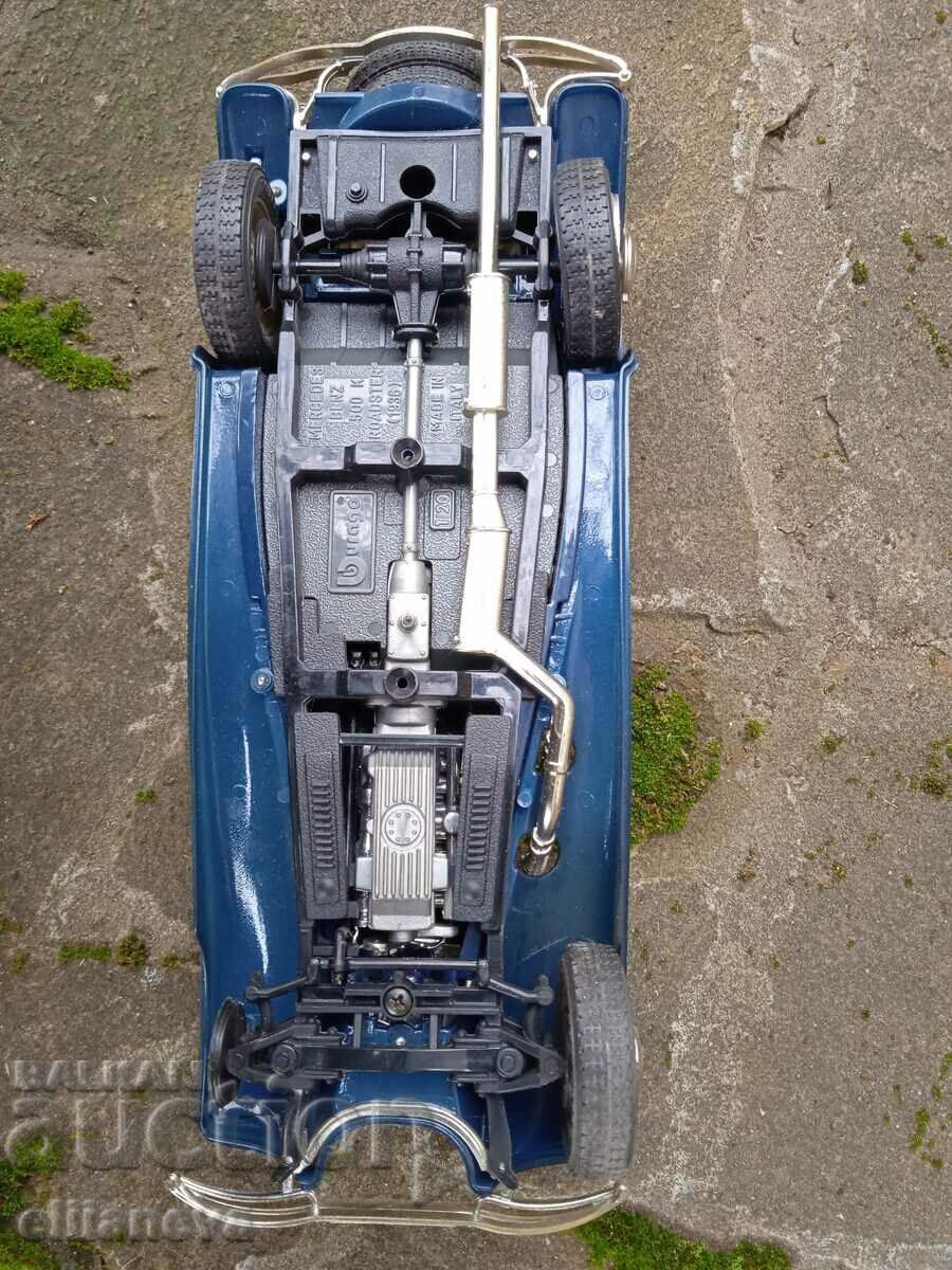 Mașină de epocă mare Burago 26cm de - 6 Mașină de epocă mare Burago 26cm de - 6