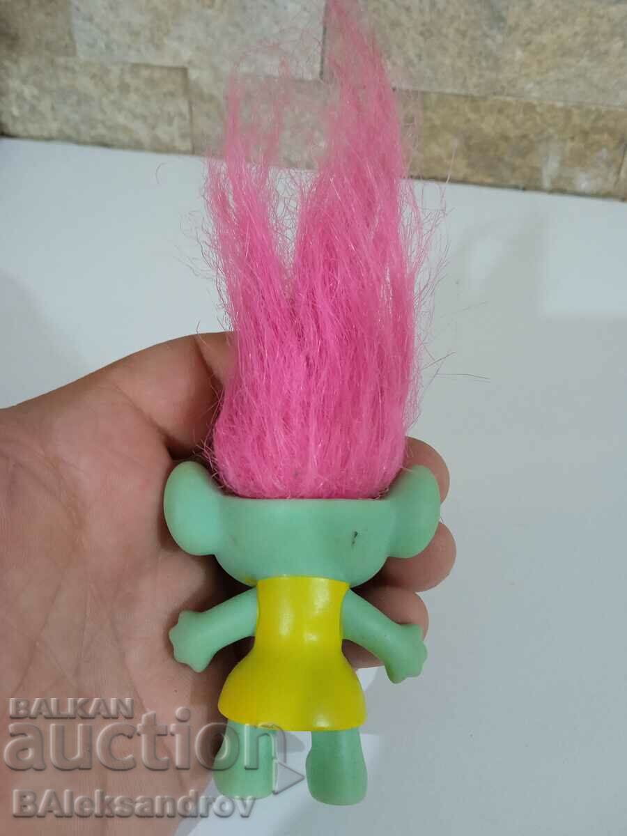 Delivery of Old doll, troll