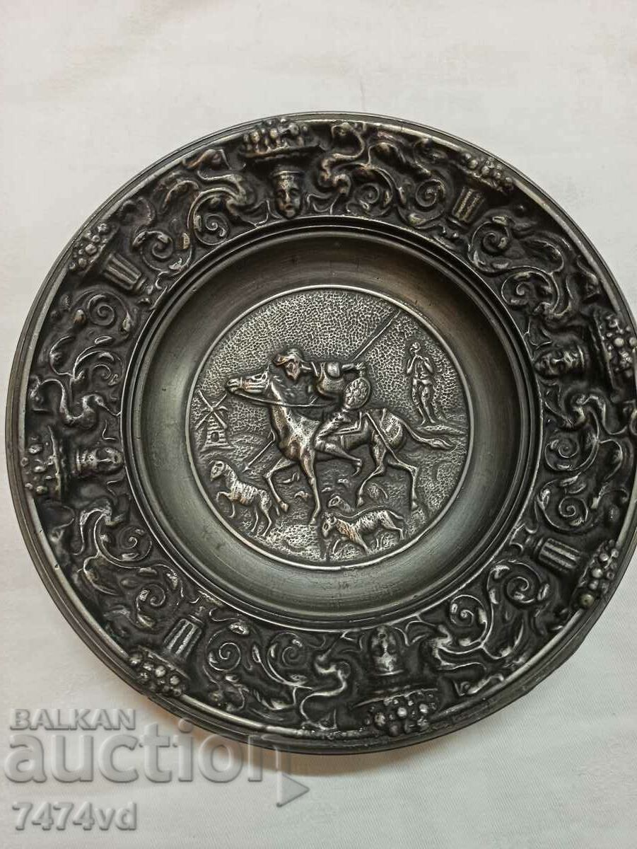 MASSIVE WALL PLATE DON QUIXOTE