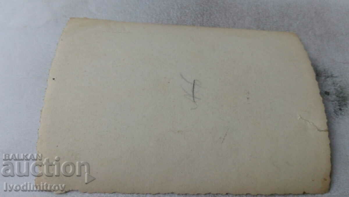 Photo Horse race with price 2.35 BGN | € 1.20