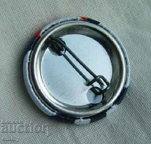 Badge Che Guevara with price 2.00 BGN | € 1.02 Badge Che Guevara with price 2.00 BGN | € 1.02