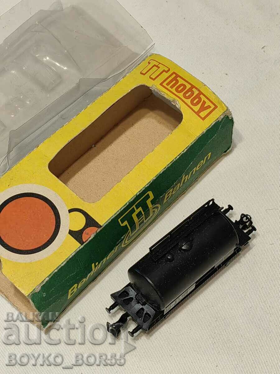 Auction Rare Vintage German Wagon Toy Berliner TT Bahnen Auction Rare Vintage German Wagon Toy Berliner TT Bahnen