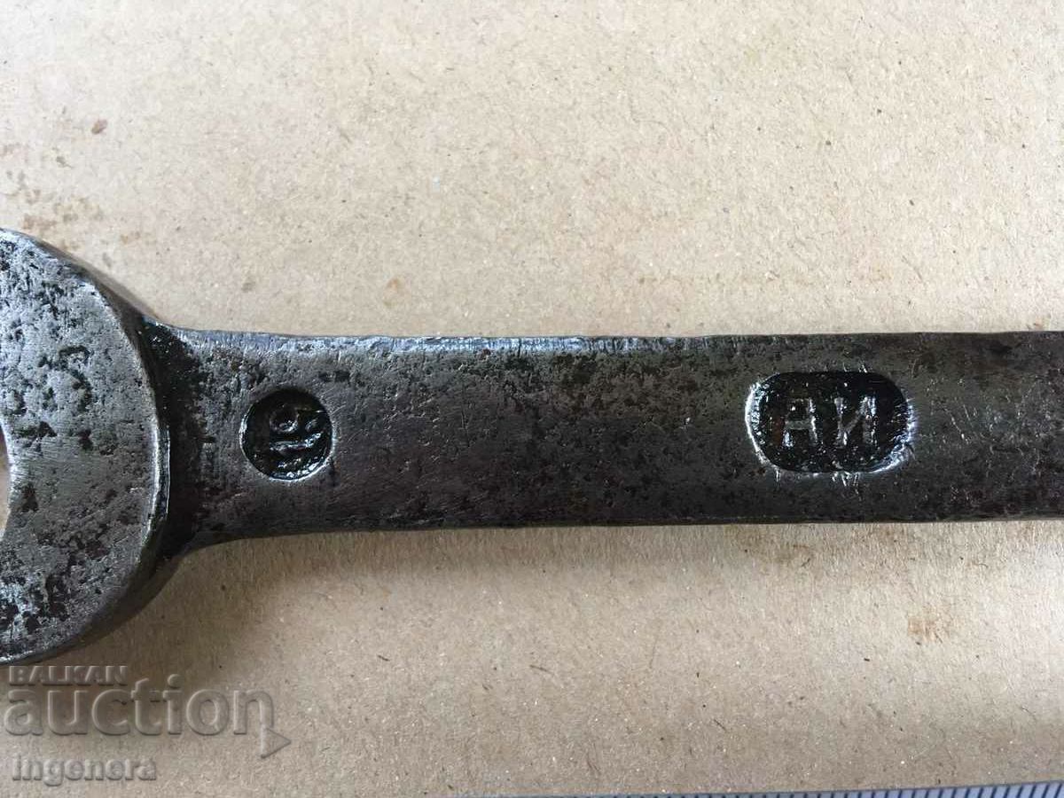 KEY NUT BRAND TOOL with price 5.00 BGN | € 2.56 KEY NUT BRAND TOOL with price 5.00 BGN | € 2.56