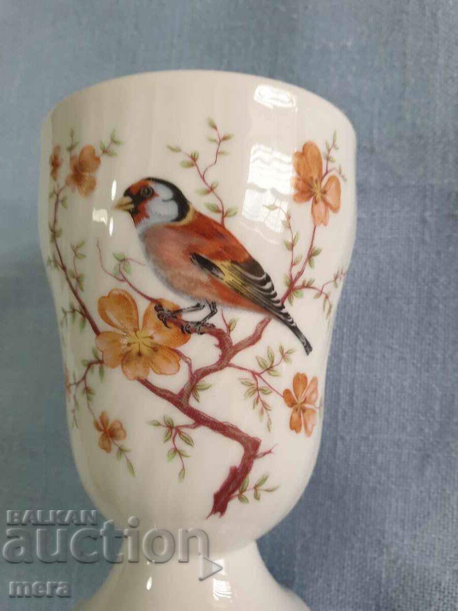 Porcelain stylish vase - Bavaria with price 35.00 BGN | € 17.90 Porcelain stylish vase - Bavaria with price 35.00 BGN | € 17.90