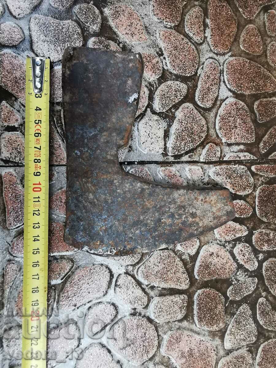 Auction STARA BRADVA Auction STARA BRADVA