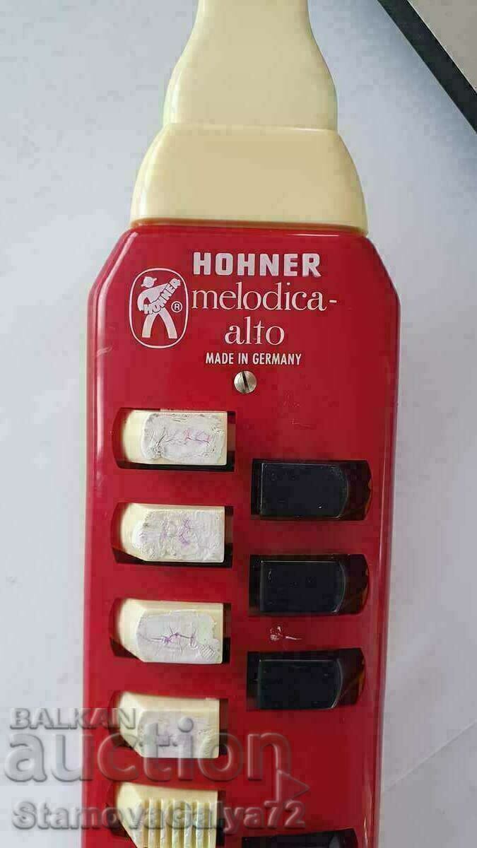 Delivery of Original antique Hohner Melodica-Alto harmonica Delivery of Original antique Hohner Melodica-Alto harmonica