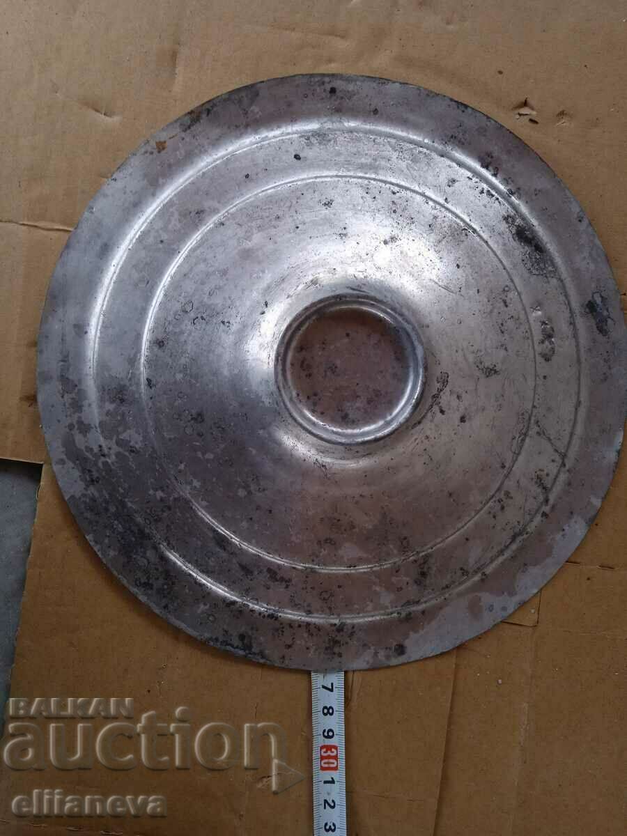 antique copper cover with price 15.00 BGN | € 7.67 antique copper cover with price 15.00 BGN | € 7.67