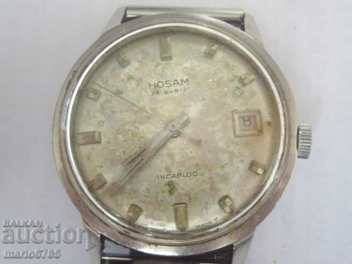 Old mechanical men's automatic wristwatch.