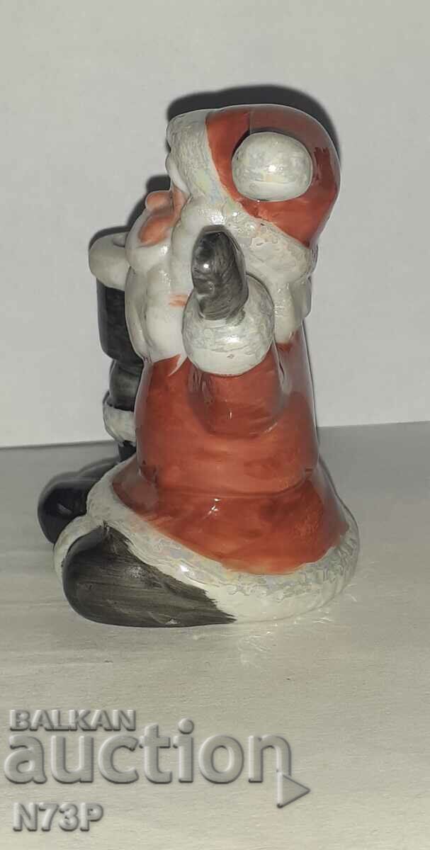 OLD PORCELAIN FIGURINE.CANDLESTICK.. with price 12.00 BGN | € 6.14 OLD PORCELAIN FIGURINE.CANDLESTICK.. with price 12.00 BGN | € 6.14