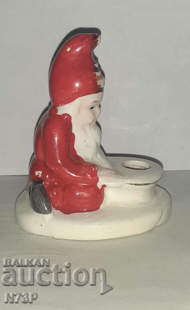 Delivery of OLD PORCELAIN FIGURINE. CANDLESTICK. Delivery of OLD PORCELAIN FIGURINE. CANDLESTICK.
