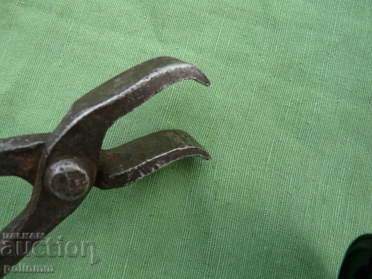 Δημοπρασία Παλιά τσίγκινα τσιμπιδάκια - 11 Δημοπρασία Παλιά τσίγκινα τσιμπιδάκια - 11