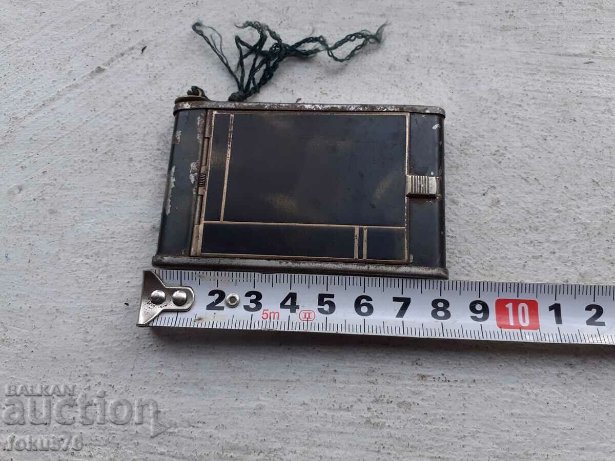 O cutie de pudră pentru bătrână - 5 O cutie de pudră pentru bătrână - 5