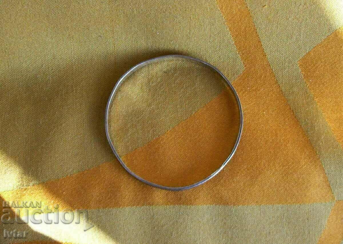 Аукцион Сребърна гривна - 1 Аукцион Сребърна гривна - 1