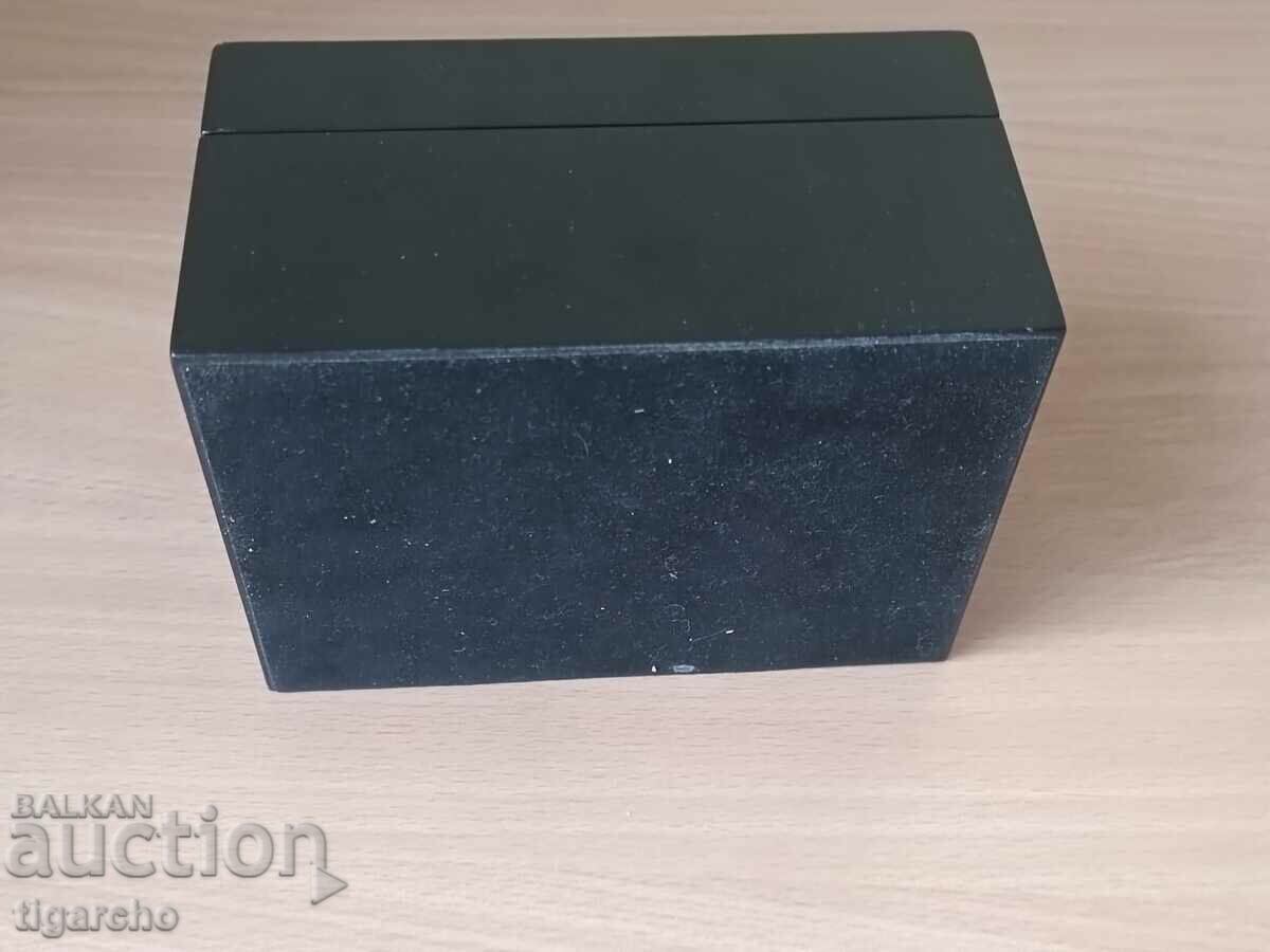 Delivery of Swiss watch box Delivery of Swiss watch box