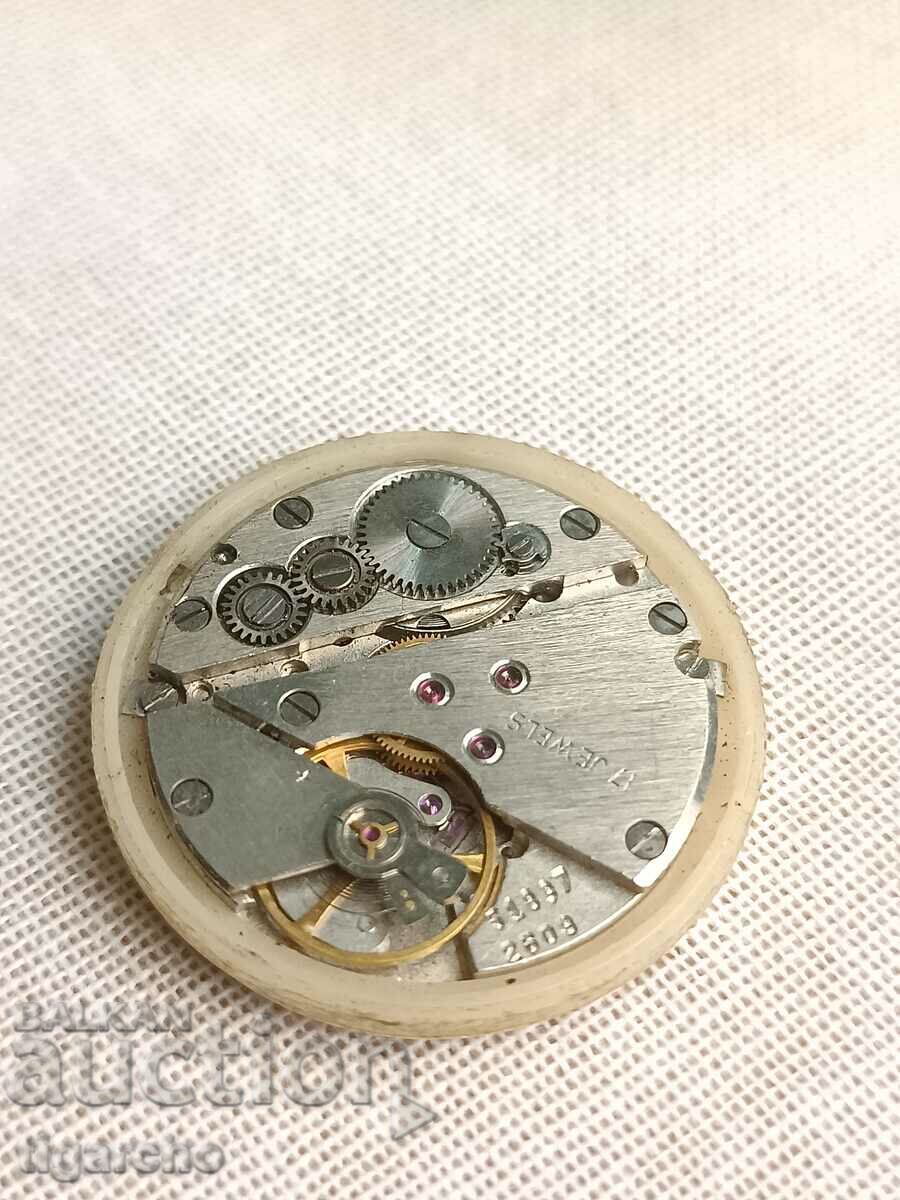 Clock Watch Flight - 5 Clock Watch Flight - 5