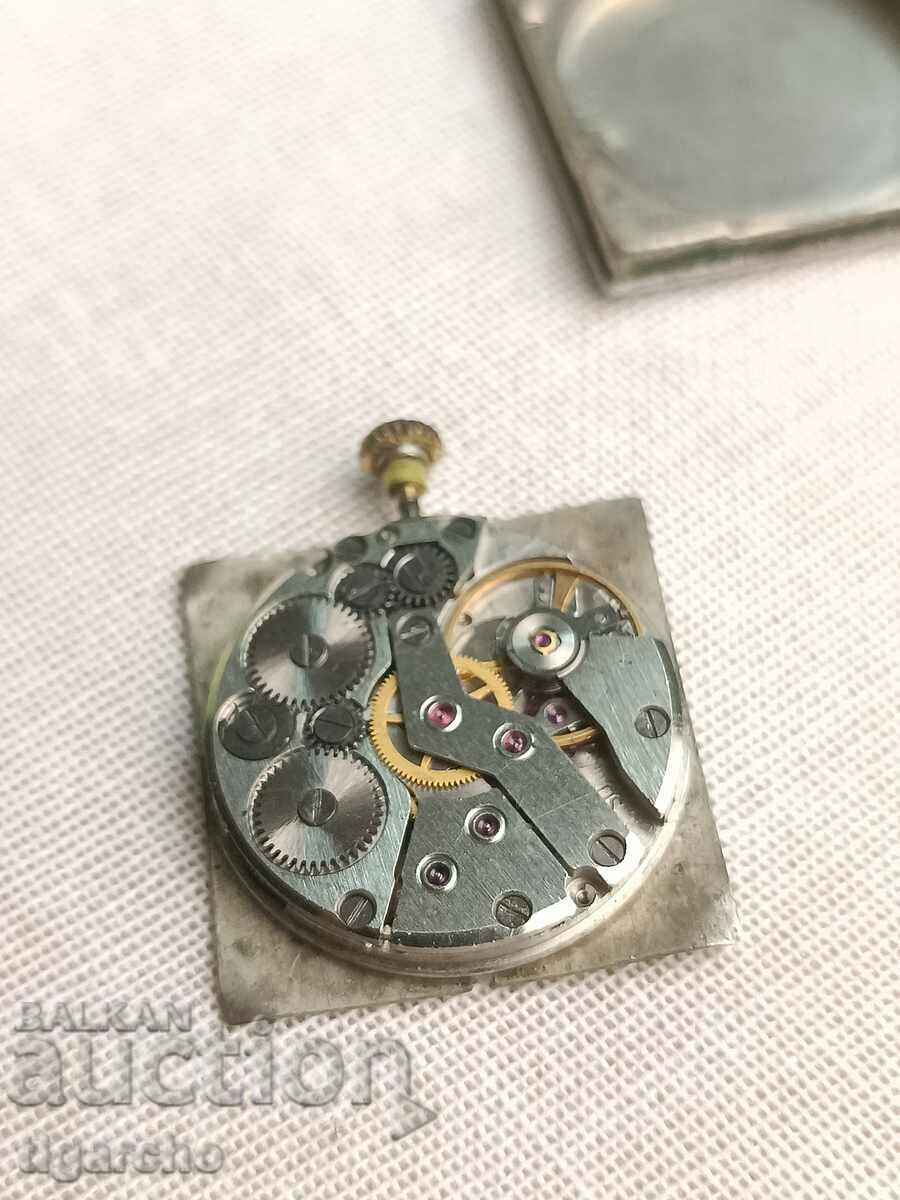 Delivery of Clock Machine Glory Delivery of Clock Machine Glory