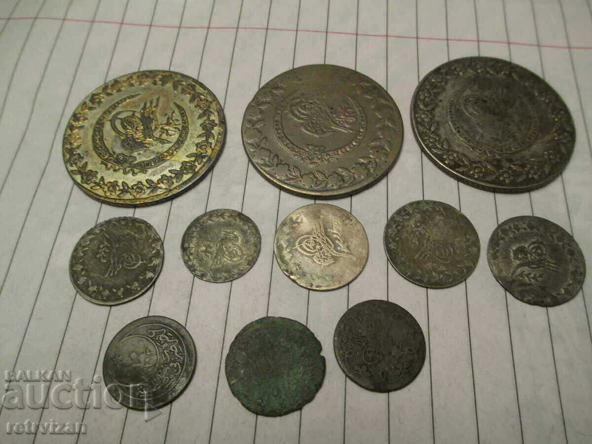 Auction  11 Ottoman there are also rare