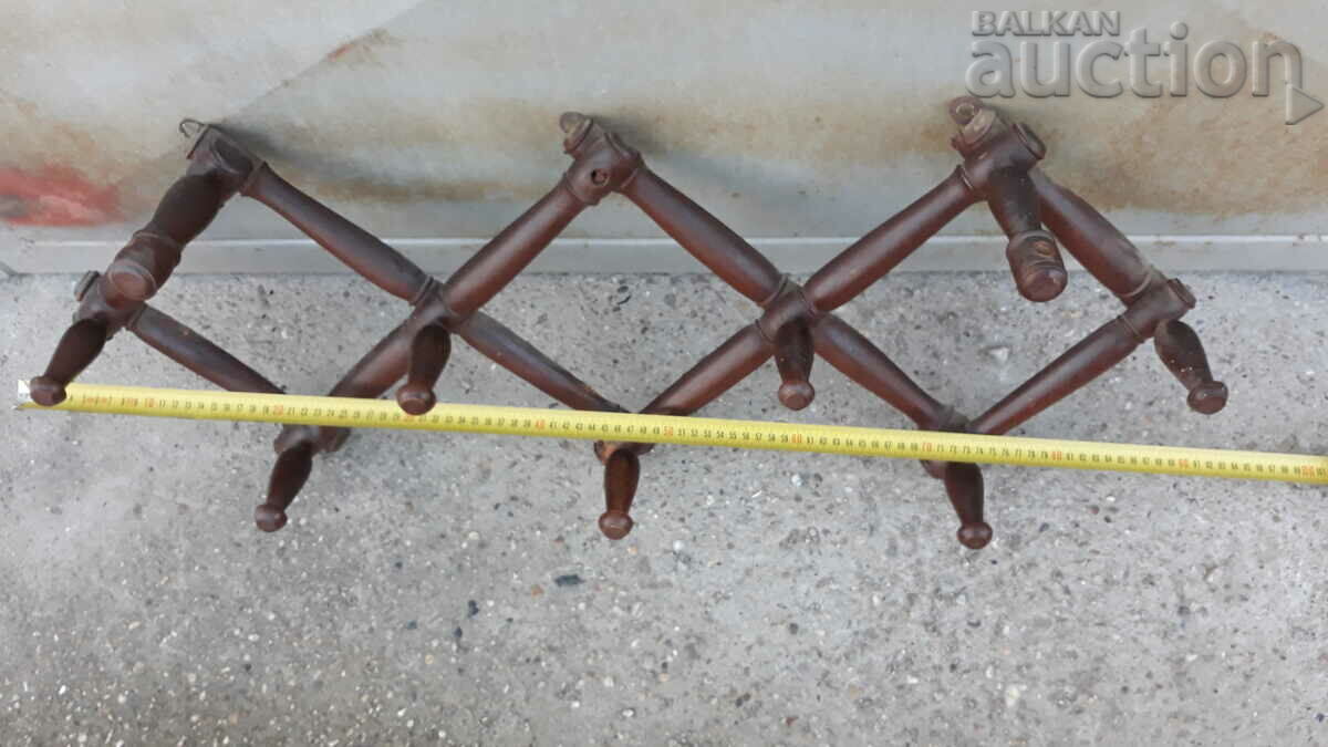 vintage wooden wall hanger from the 1930s with price 31.00 BGN | € 15.85